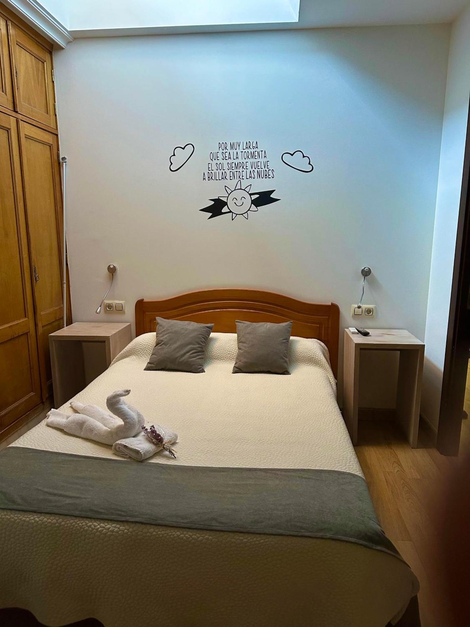 Casa Blanco Conde Hotel Laza Bagian luar foto