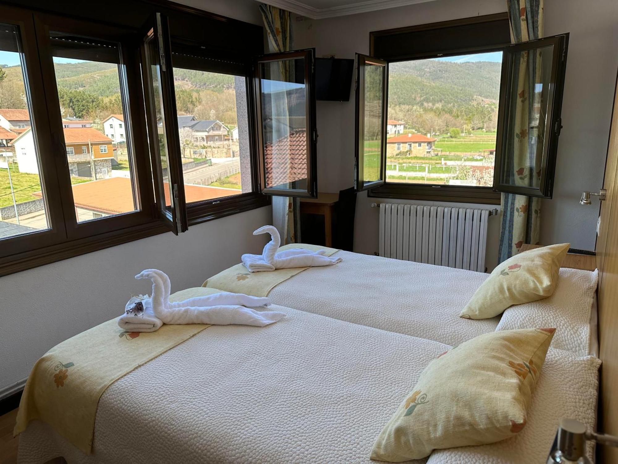 Casa Blanco Conde Hotel Laza Bagian luar foto